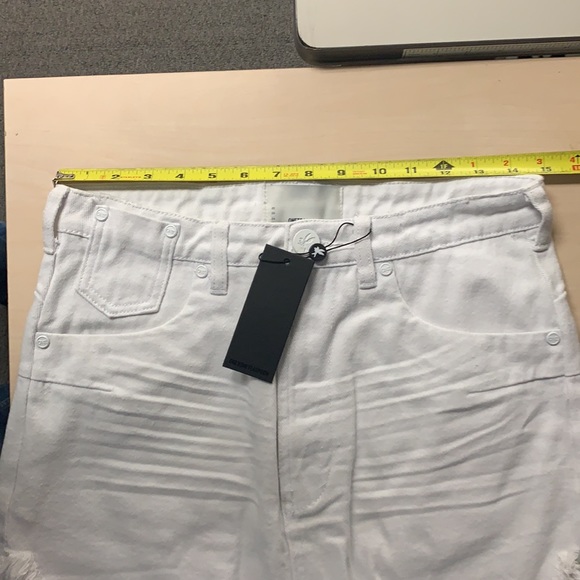 One Teaspoon - Picture 3 of 3